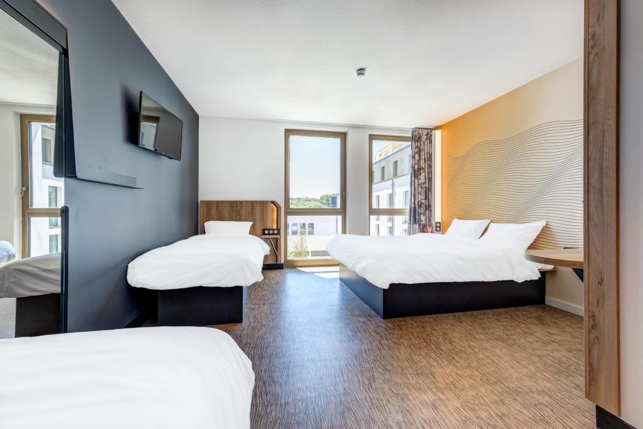 B&B Hotel Сент Экстерьер фото